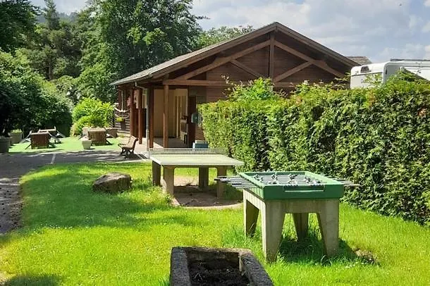 אתר קמפינג Du Haut-koenigsbourg - Onlycamp Lièpvre